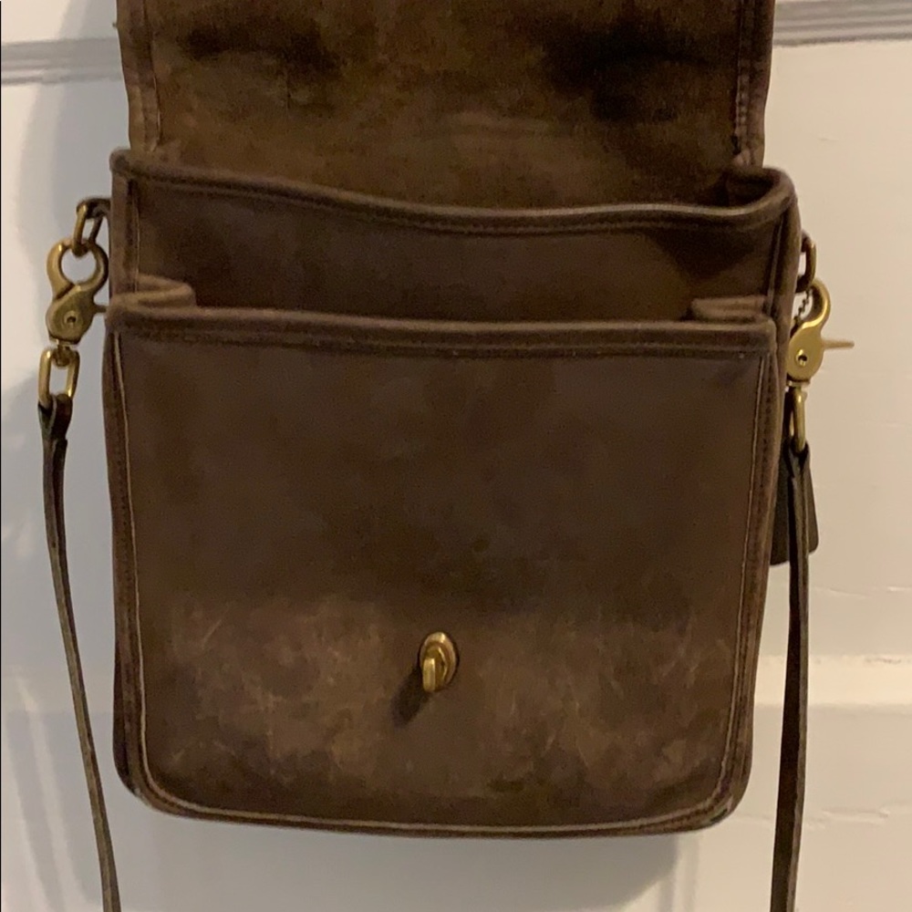 Vintage Coach Crossbody - Picture 4 of 6